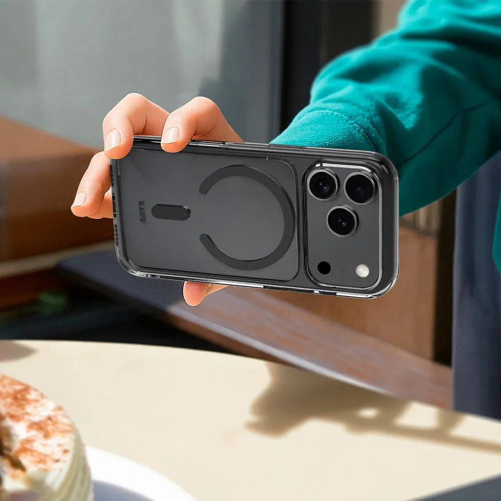 Capa Protetora para iPhone 17 Pro Max Crystal Fluro Preta - Laut