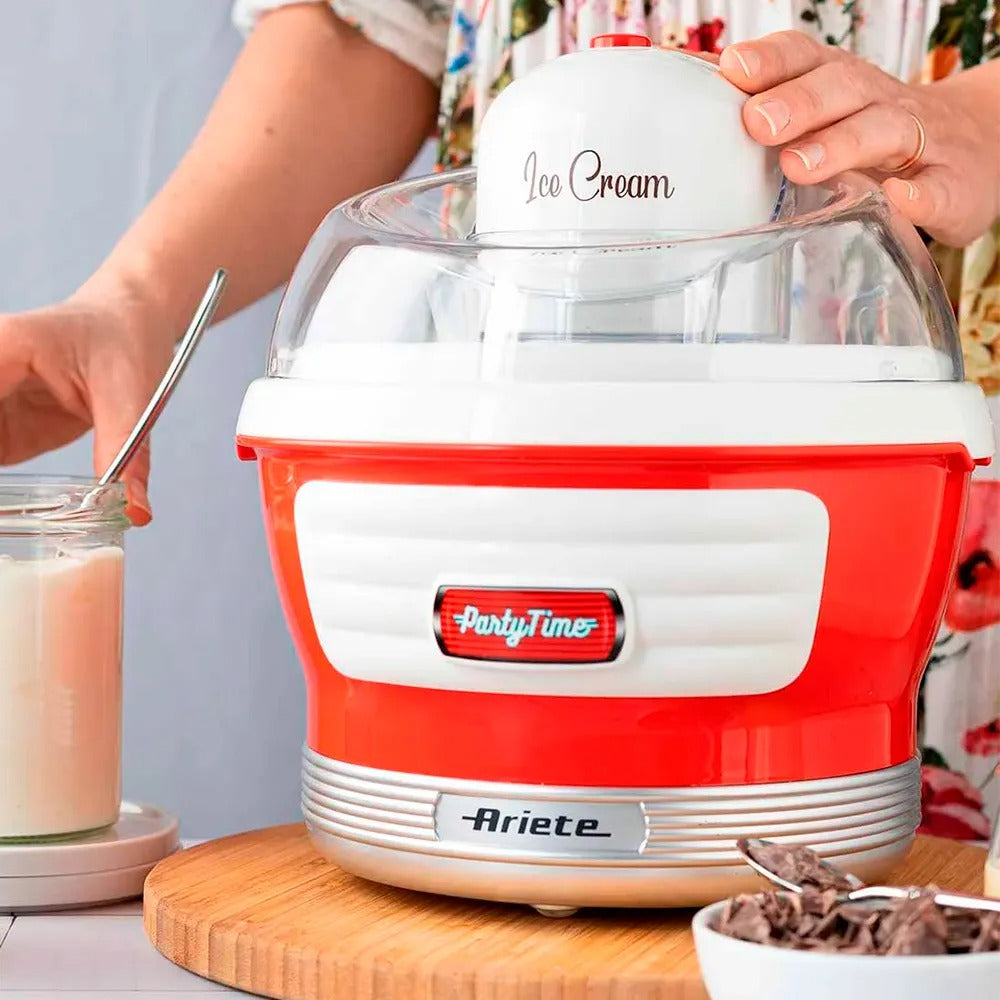 Sorveteira Ariete Party Time com 1,5L de Capacidade