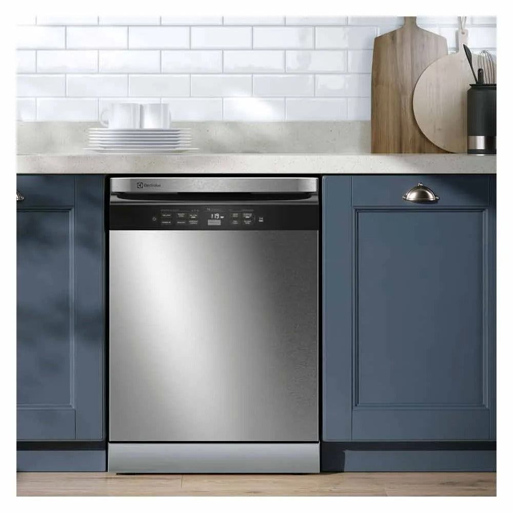 Lava-Louças Electrolux com a porta Inox, 14 Serviços, 07 Programas de Lavagem e Função Higienizar Compras - LL14X