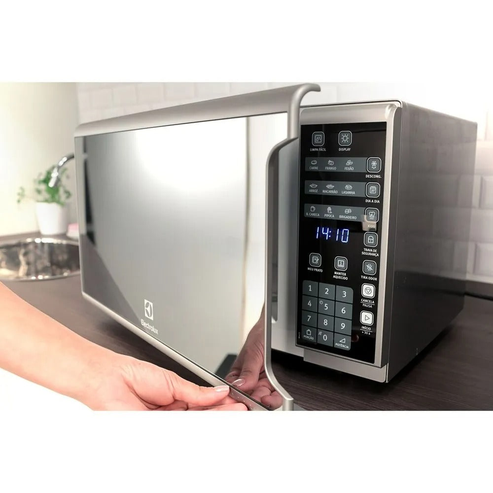 Micro-Ondas Electrolux Prata com Painel Integrado 31L (MI41S)