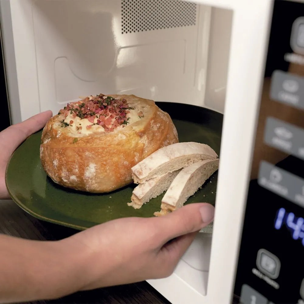 Micro-Ondas Electrolux Prata com Painel Integrado 31L (MI41S)