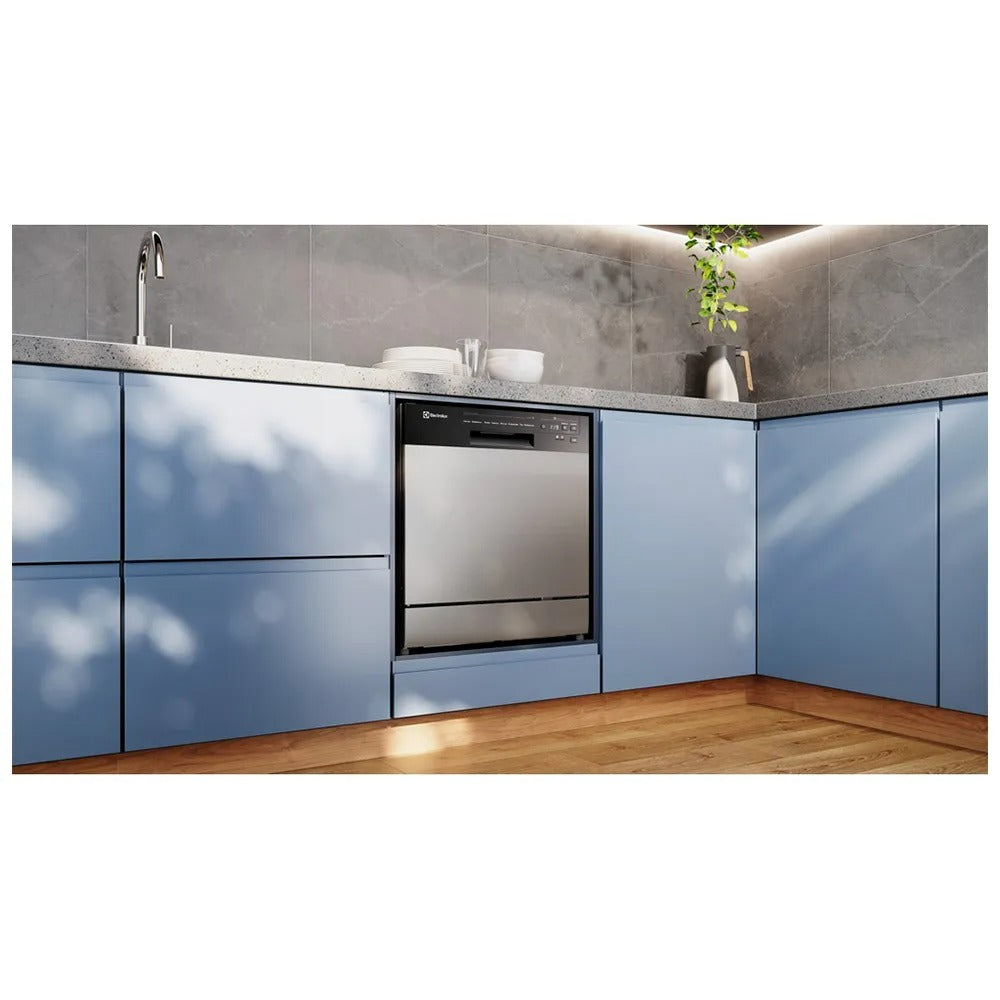 Lava-Louça Electrolux Inox com 8 Serviços, 8 Programas de Lavagem - LS08E